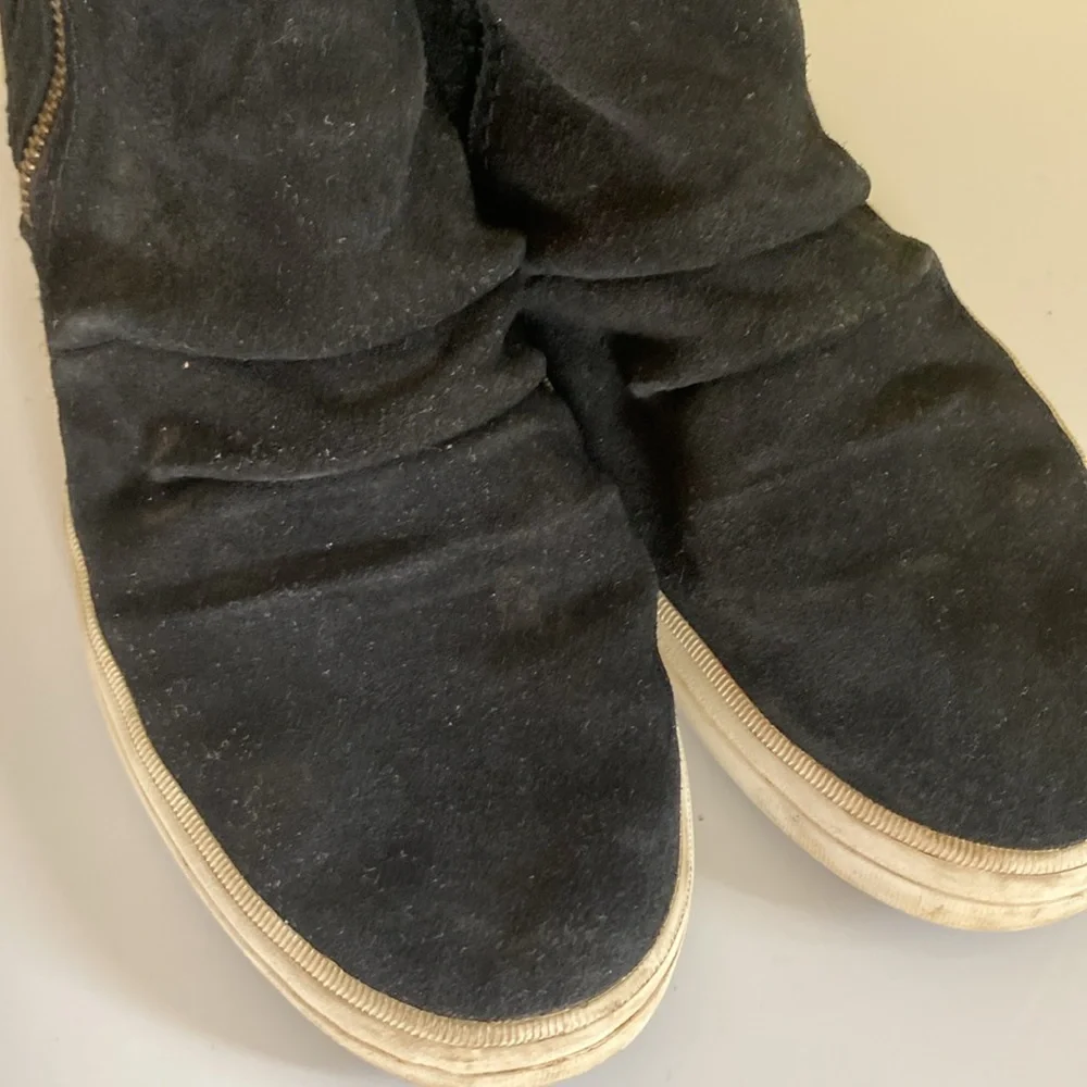 Sperry Black Suede High Top Zipper Sneakers Size 10
